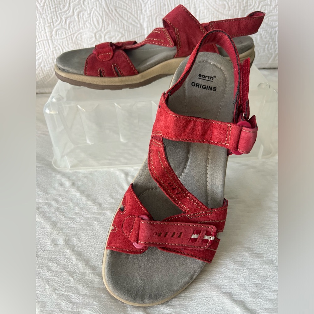 Earth Origins Higgins Holland Women’s Red Suede Strap Slingback Sandals